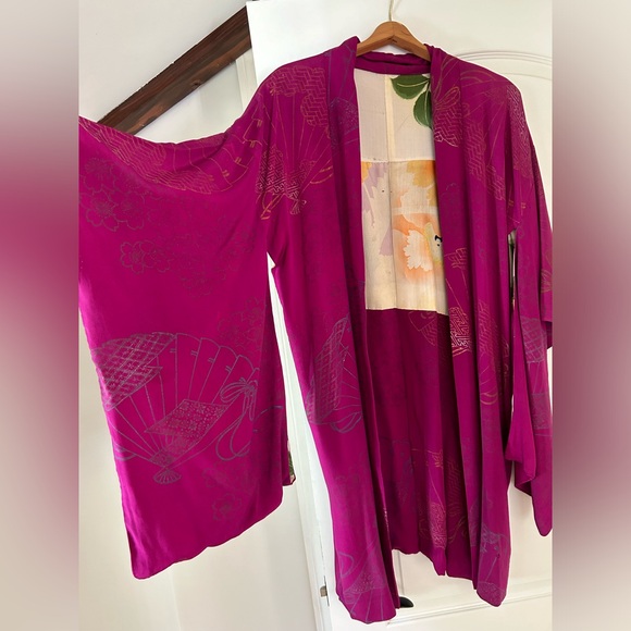 Vintage 1960s Traditional Japanese Kimono - Picture 2 of 5